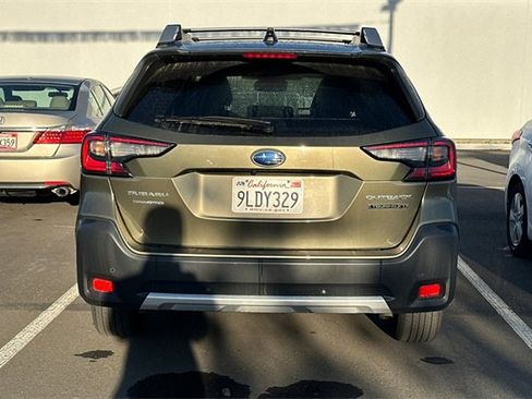 Used 2023 Subaru Outback Touring XT image 4