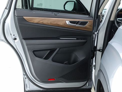 New 2026 Volkswagen Atlas SE FWD image 57
