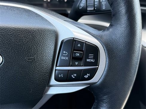 Certified 2022 Ford Explorer XLT w/ Equipment Group 202A image 20