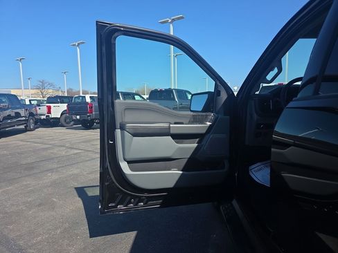 Certified 2025 Ford F150 Lightning Flash image 19