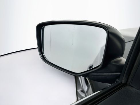Used 2013 Acura ILX w/ Premium Package FWD image 16
