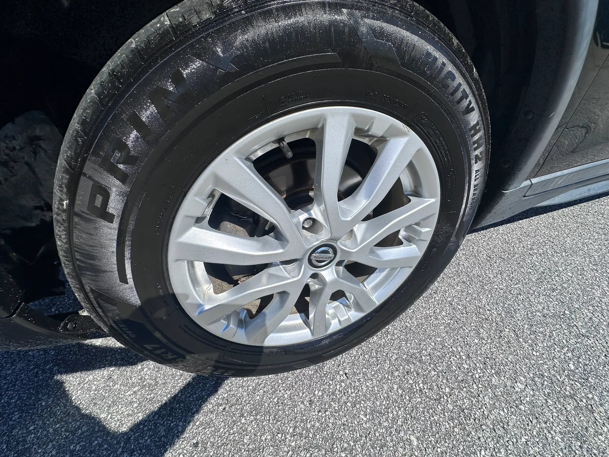 Used 2019 Nissan Rogue SV AWD/4WD image 9