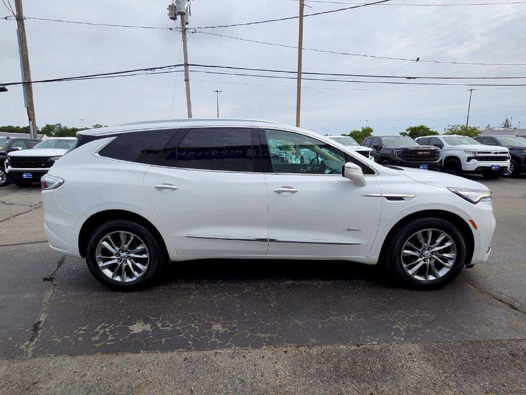 Used 2024 Buick Enclave Avenir w/ Avenir Technology Package AWD/4WD image 6
