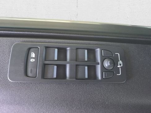 Used 2020 Land Rover Discovery Sport S R-Dynamic AWD/4WD image 28