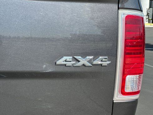 Used 2018 RAM 2500 Laramie AWD/4WD image 26