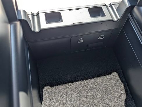 Certified 2024 MAZDA CX-90 Plug-In Hybrid w/ Preferred AWD/4WD image 33