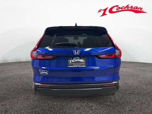 Used 2025 Honda CR-V LX image 18