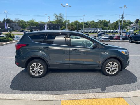 Used 2019 Ford Escape SE AWD/4WD image 6