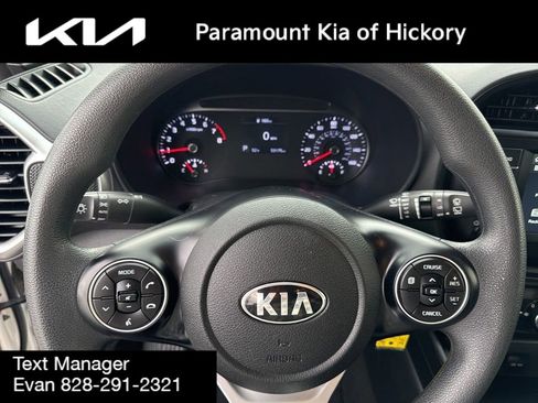 Used 2021 Kia Soul LX image 26