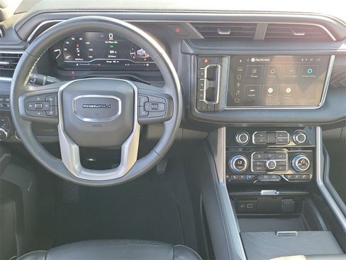 Certified 2023 GMC Yukon Denali image 11