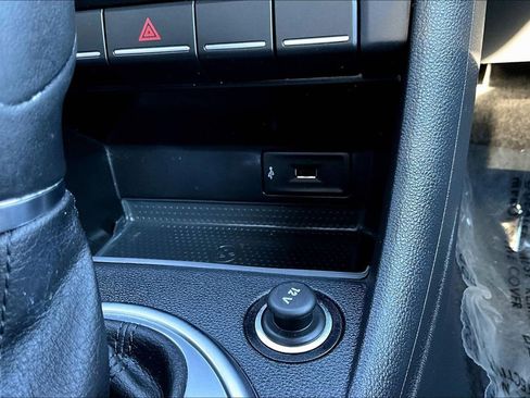 Used 2019 Volkswagen Beetle 2.0T S image 16