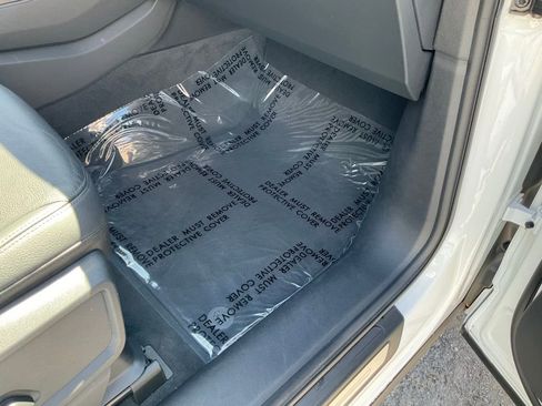 Used 2020 Audi Q5 e Premium w/ Convenience Package image 63