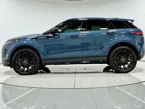 Used 2025 Land Rover Range Rover Evoque S image 6