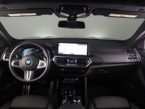 Used 2024 BMW X4 M40i AWD/4WD image 3