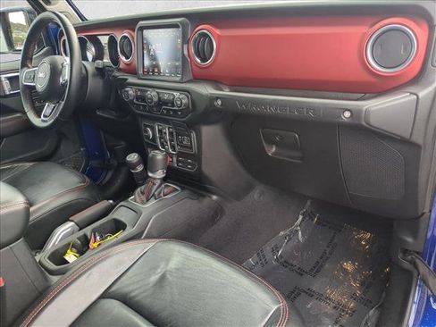 Used 2018 Jeep Wrangler Unlimited Rubicon image 21