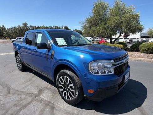 Used 2024 Ford Maverick Lariat FWD image 2