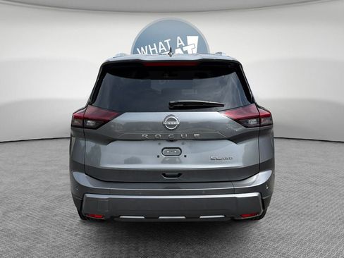 Used 2026 Nissan Rogue SL AWD/4WD image 5