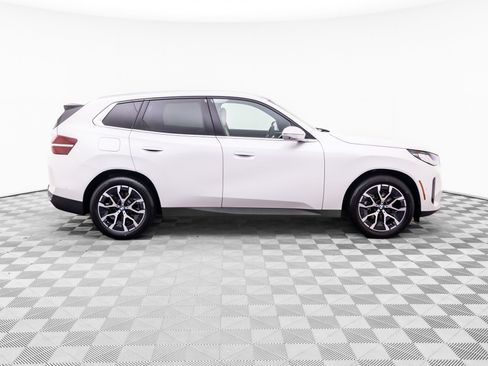 Used 2025 BMW X3 xDrive30i w/ Premium Package AWD/4WD image 6