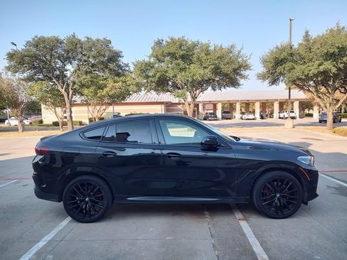 Used 2022 BMW X6 xDrive40i w/ M Sport Package AWD/4WD image 2