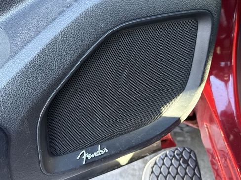 Used 2021 Nissan Titan Platinum Reserve w/ Moonroof Package image 25