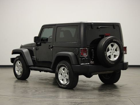 Used 2015 Jeep Wrangler Sport w/ Mopar Black Appearance Group AWD/4WD image 6