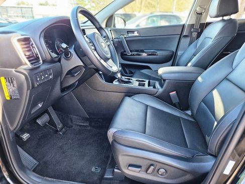 Used 2022 Kia Sportage EX image 15