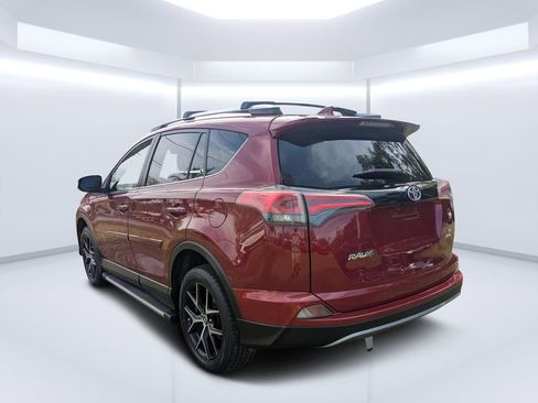 Used 2018 Toyota RAV4 SE w/ Power Extra Value Package image 6