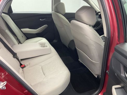 Certified 2024 Honda Accord EX image 28