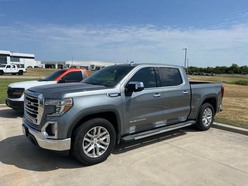 Used 2021 GMC Sierra 1500 SLT AWD/4WD image 1