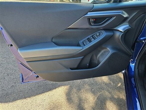 New 2025 Subaru Impreza 2.0i image 9