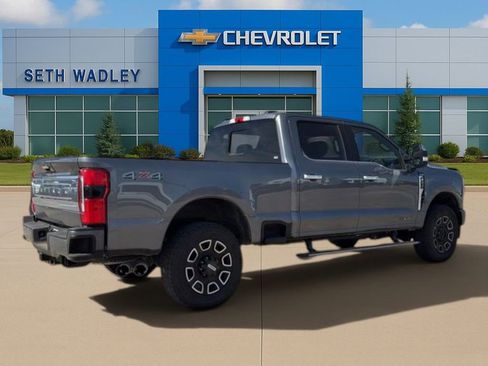 Used 2024 Ford F250 Platinum image 7