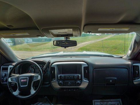 Used 2014 GMC Sierra 1500 SLE w/ SLE Value Package AWD/4WD image 17