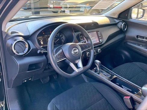Certified 2024 Nissan Kicks SV image 16