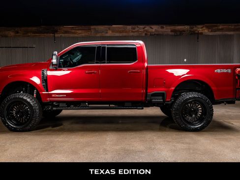 Used 2026 Ford F250 XLT w/ XLT Premium Package image 6