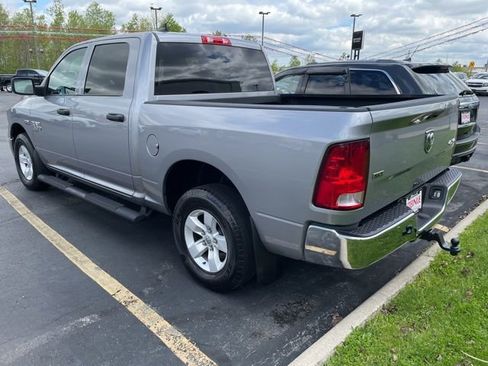 Used 2023 RAM 1500 Classic SLT w/ Electronics Convenience Group AWD/4WD image 6