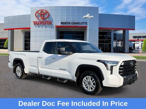 Used 2025 Toyota Tundra SR5 w/ SR5 Premium Package AWD/4WD image 1