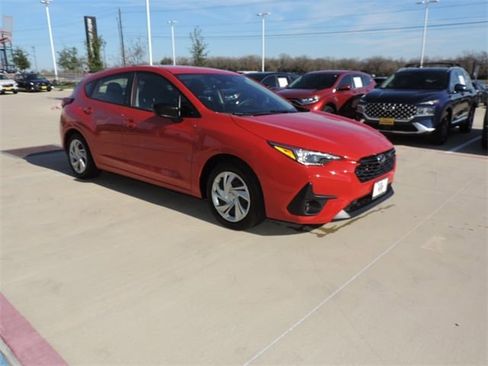 Certified 2025 Subaru Impreza 2.0i image 3