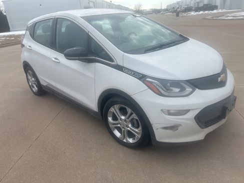 Used 2018 Chevrolet Bolt LT image 7