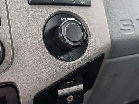 Used 2014 Ford F250 XLT w/ XLT Value Package AWD/4WD image 23