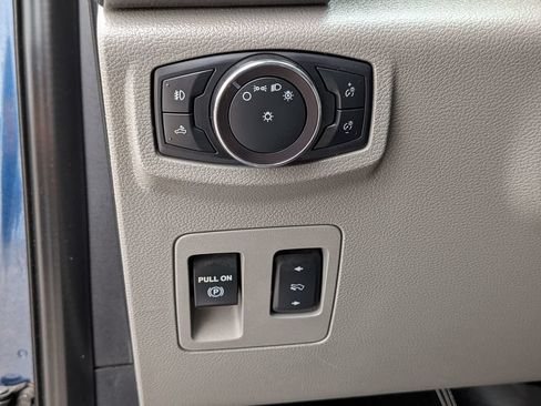 Used 2019 Ford F150 XLT w/ Equipment Group 302A Luxury RWD image 17