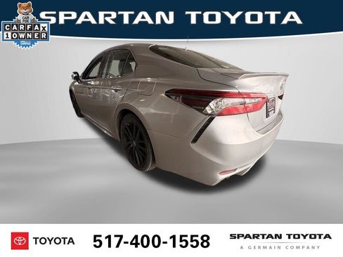 Used 2023 Toyota Camry XSE FWD image 2
