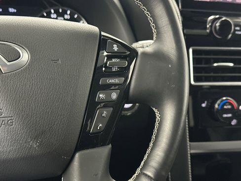 Used 2024 INFINITI QX80 Premium Select w/ Cargo Package image 25