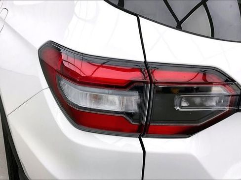 Certified 2025 Honda Pilot EX-L image 26