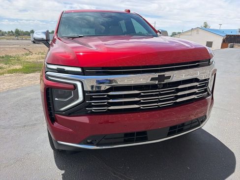 New 2026 Chevrolet Tahoe Premier w/ Sun And Tow Package AWD/4WD image 3