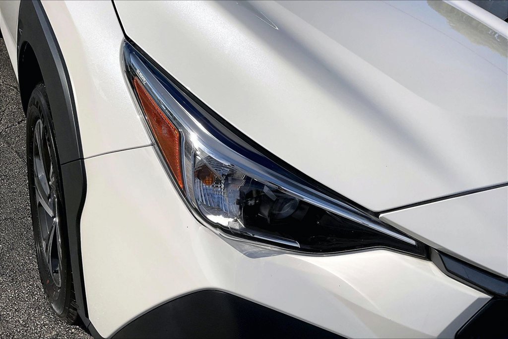 Certified 2025 Subaru Crosstrek 2.5i Premium AWD/4WD image 30