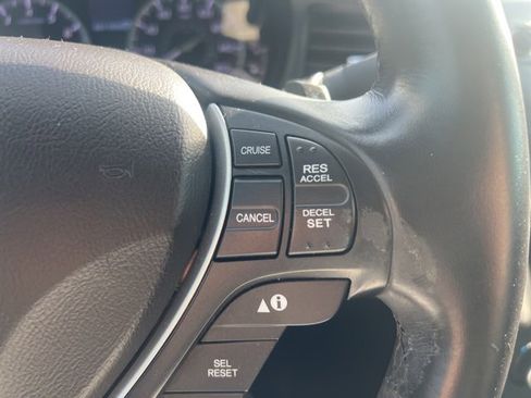 Used 2018 Acura ILX w/ Premium Package image 17