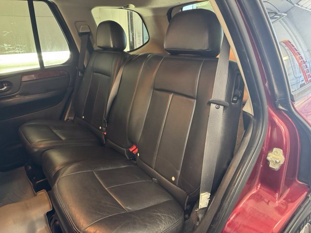 Used 2008 GMC Envoy Denali w/ Sun And 6-Disc Cd Package AWD/4WD image 19