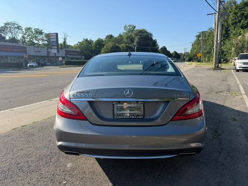 Used 2012 Mercedes-Benz CLS 550 4MATIC image 6
