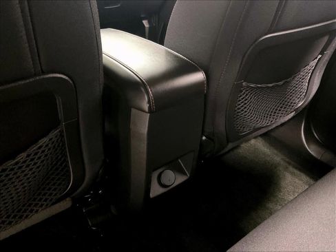 Used 2015 Chevrolet Equinox LS image 27