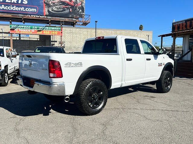Used 2018 RAM 2500 Tradesman w/ Chrome Appearance Group AWD/4WD image 8